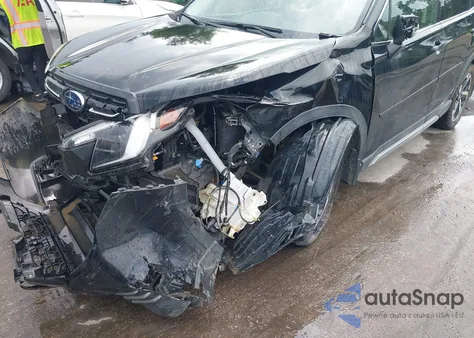 2022 Subaru Forester Touring из США, поврежденный, VIN JF2SKARC8NH498948